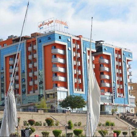 Aswan Plaza - Share Apartment Exteriör bild